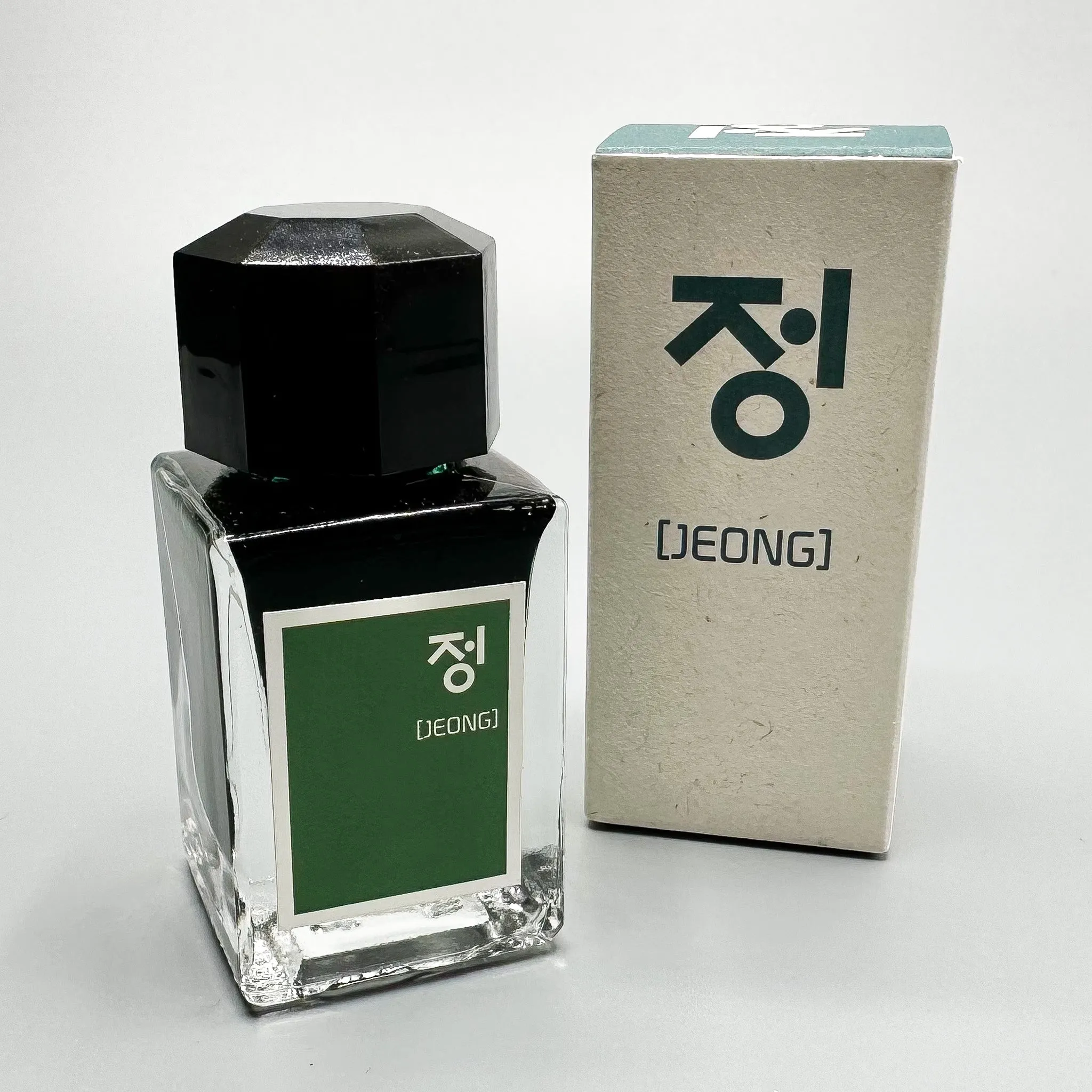 3 Oysters Jade (18ml) Bottled Ink (Hun Min Jeong Eum)