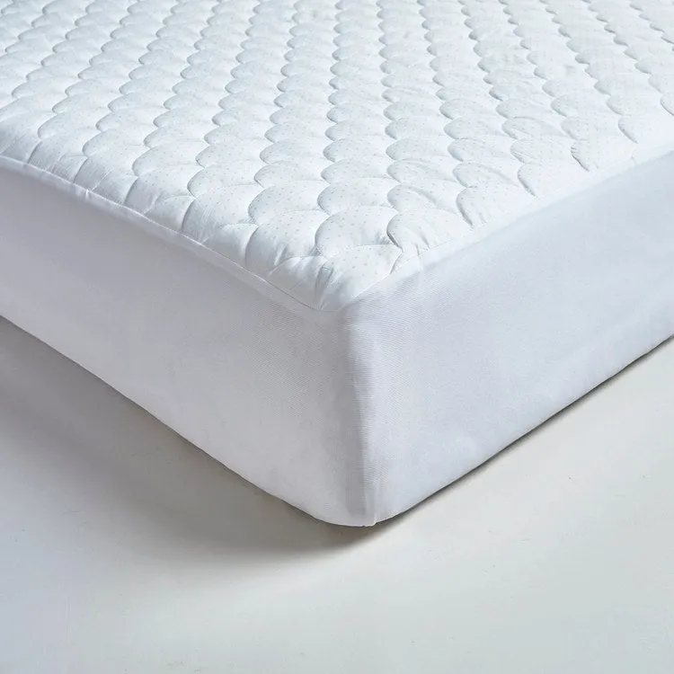 350 Thread Count Polyester-Filled Damask Dot Full Mattress Pad