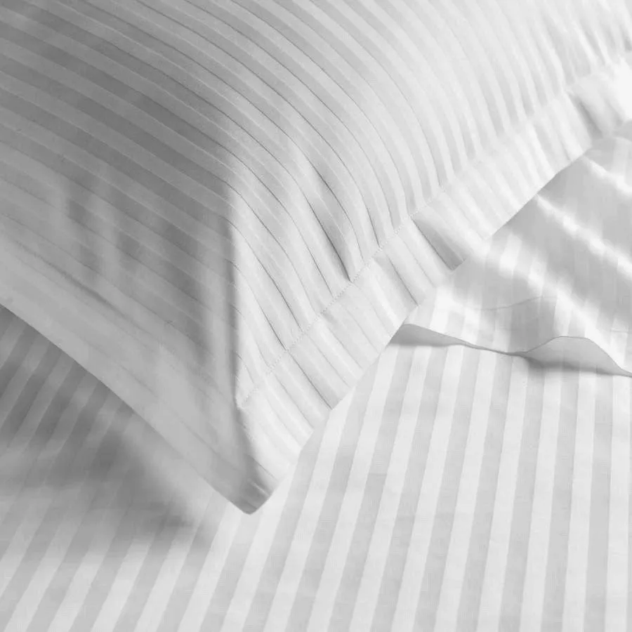 6 Piece Duvet Cover Set 240x260cm King - White Stripe