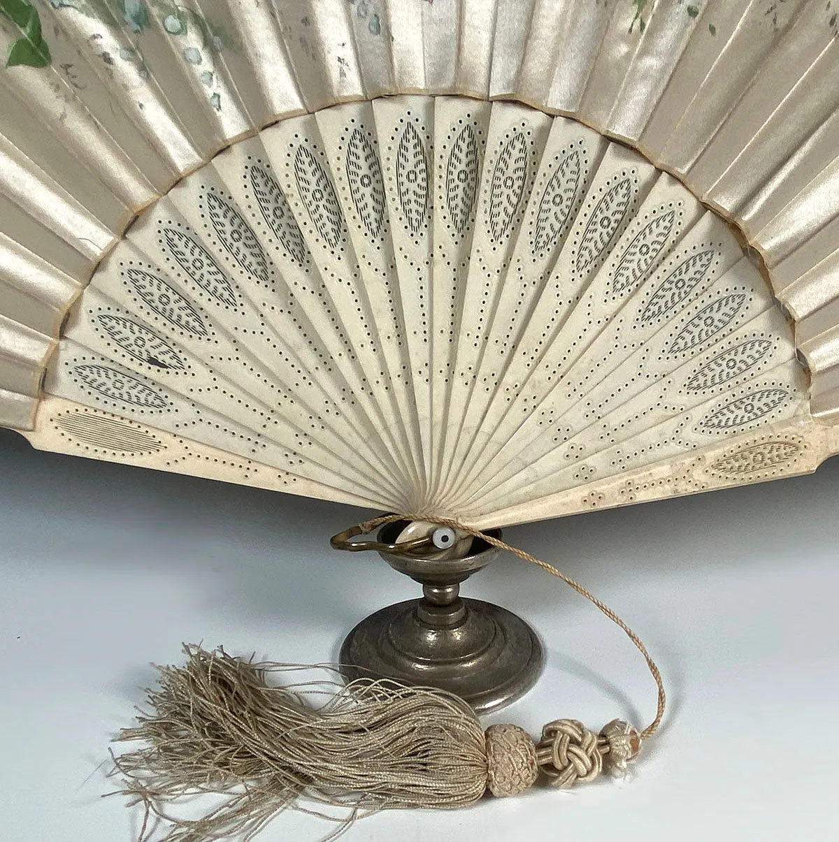 Antique French Hand Painted Silk 27cm Fan, Carved Bone Guard and Sticks, Silk Tassel