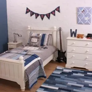 Babyface Varsity Single Quilt