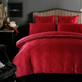 Cross Pleated Duvet Set Red