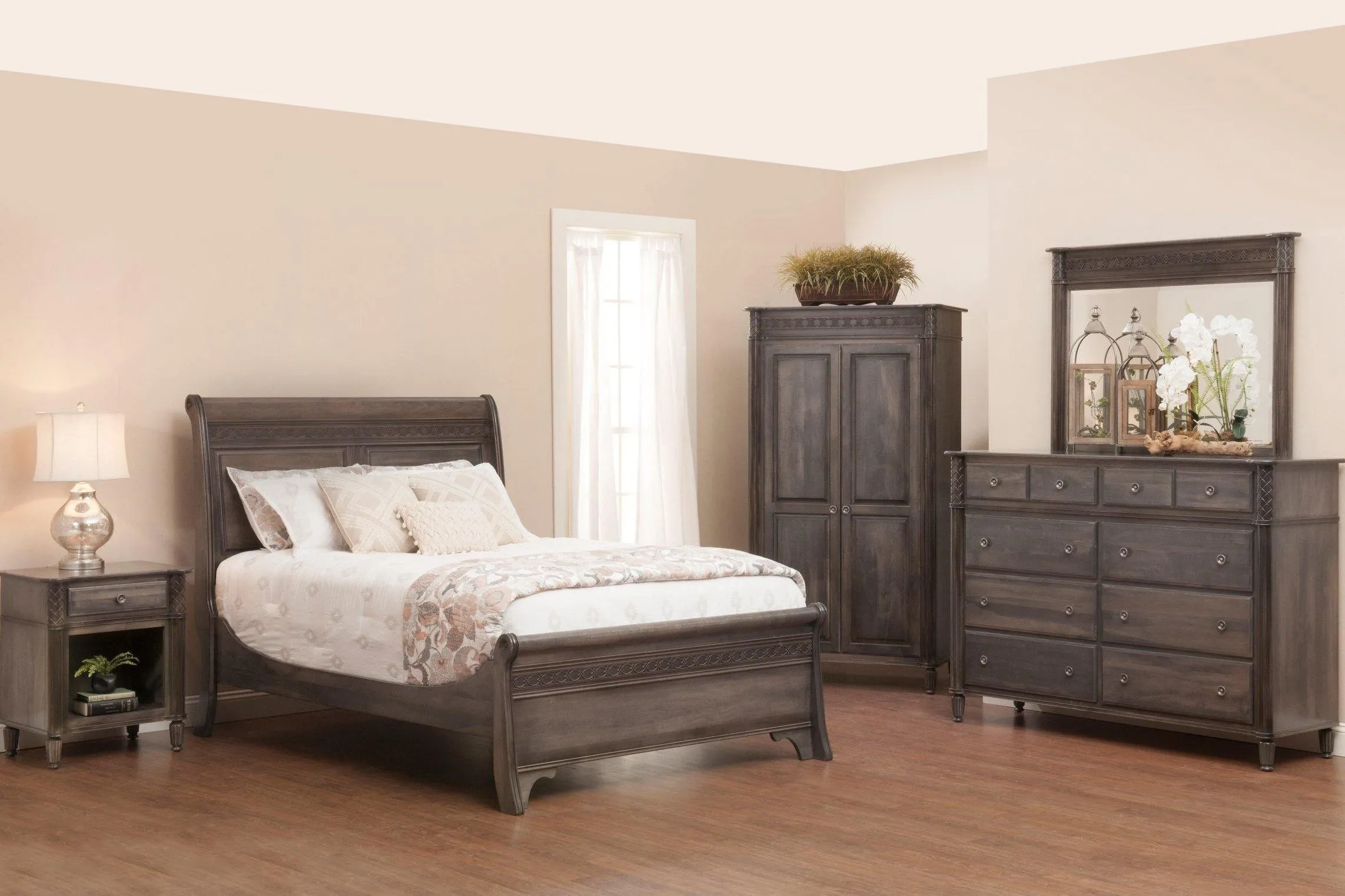 Eminence Amish Bedroom Collection