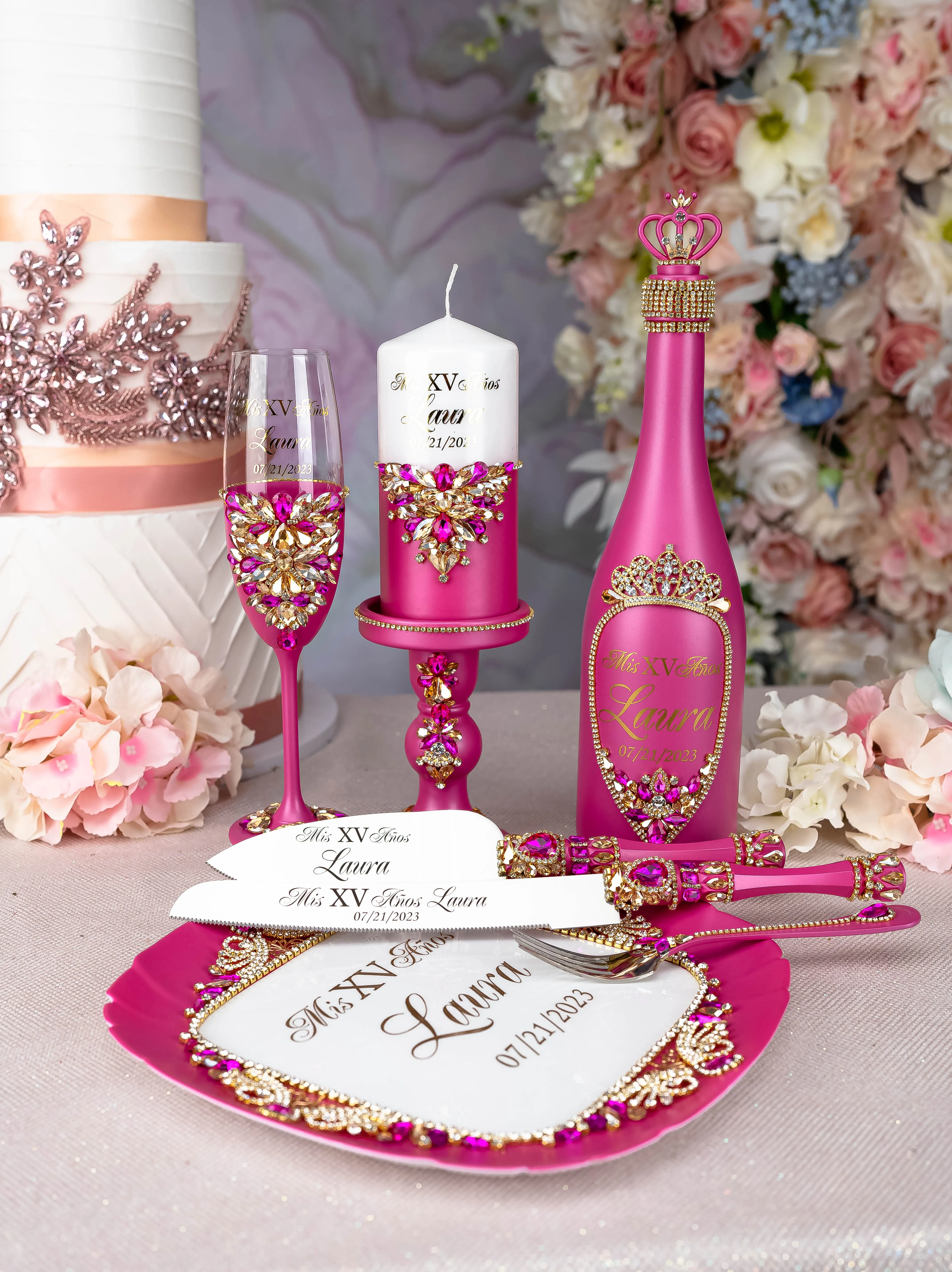 Fuchsia quinceanera brindis package with bottle