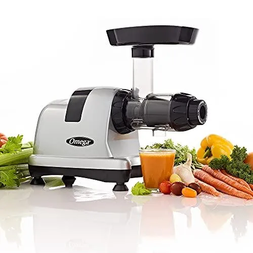 Omega MM900HDS Medical Medium Slow Masticating Celery Juicer High Juice Yield Adjustable Dial, 200-Watt, Silver