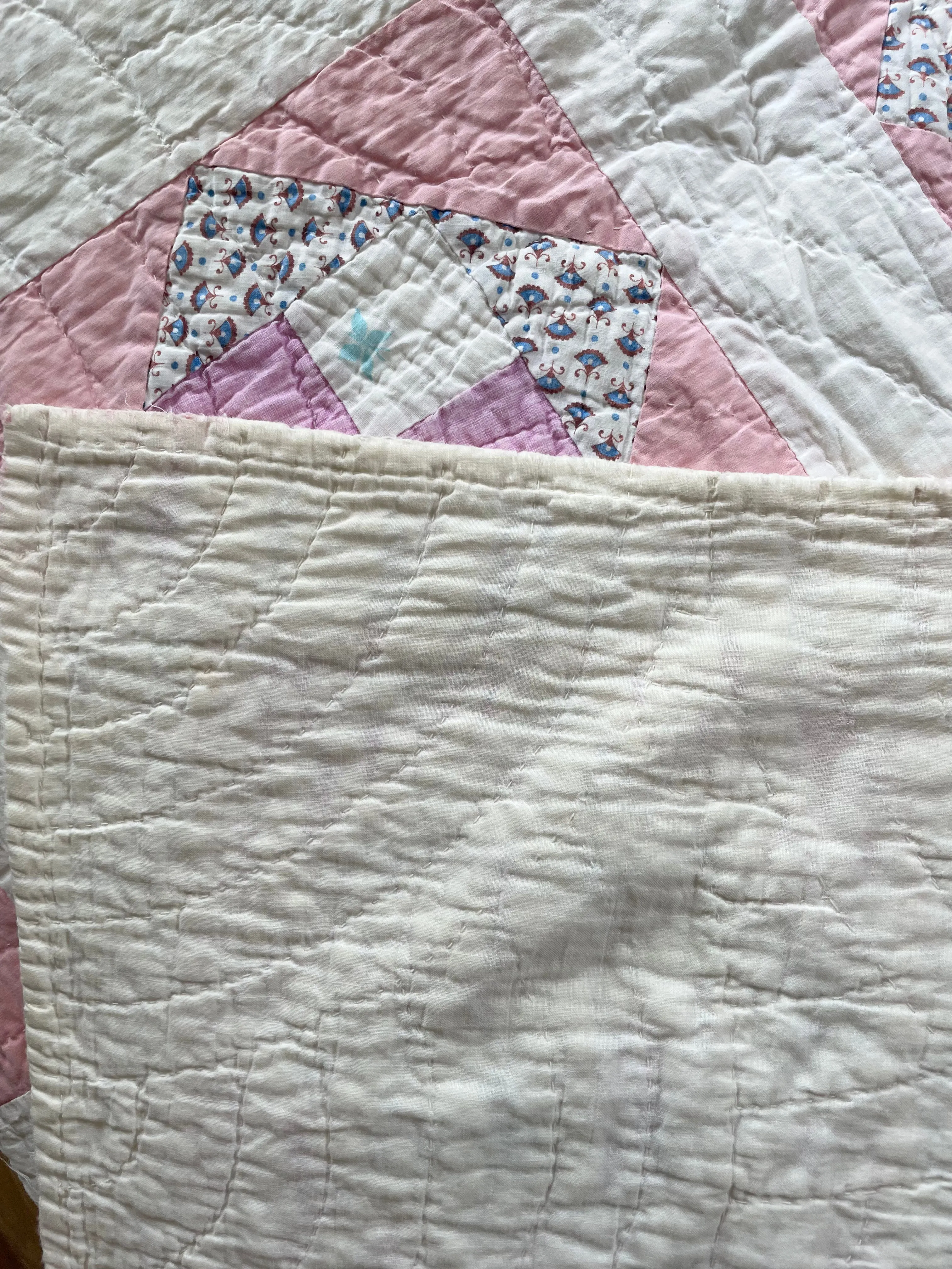 Vintage Hourglass Quilt